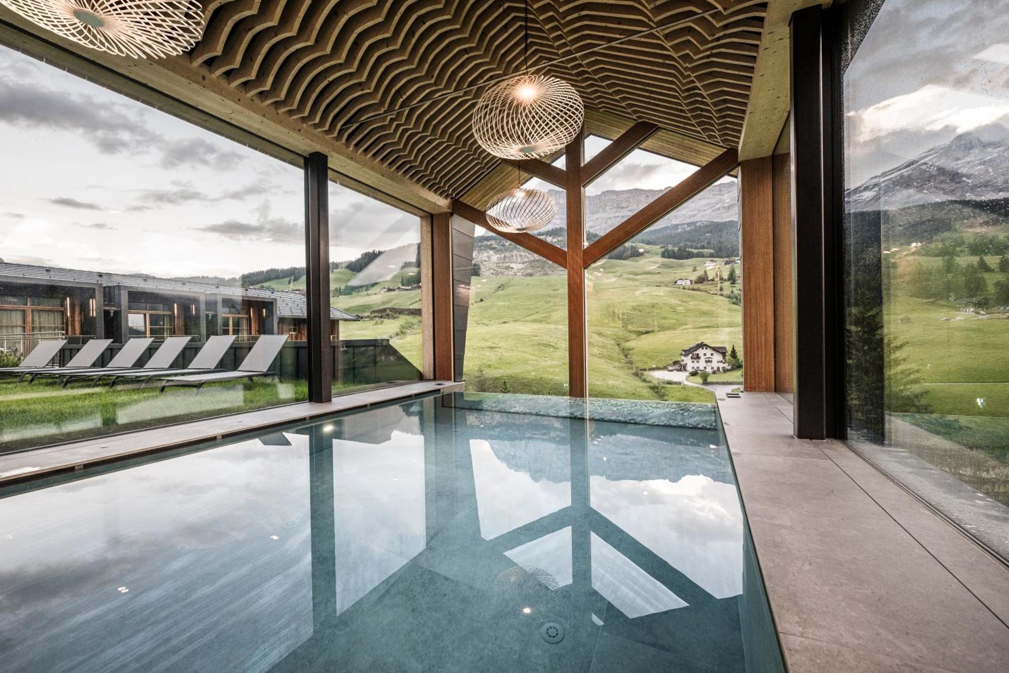 Miraval Naturhotel Badia  Luaran gambar